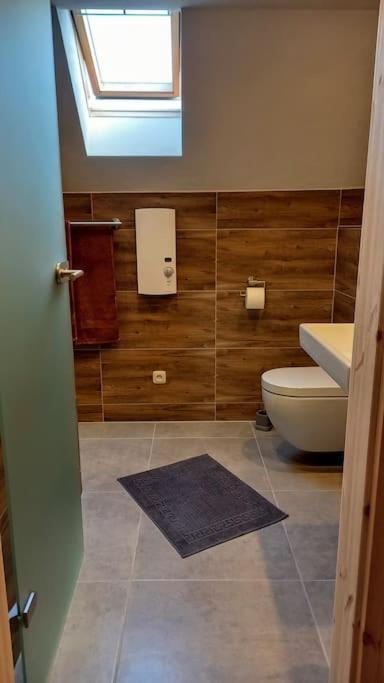 Kleine, Gemuetliche Dachgeschosswohnung Laudenbach  Экстерьер фото